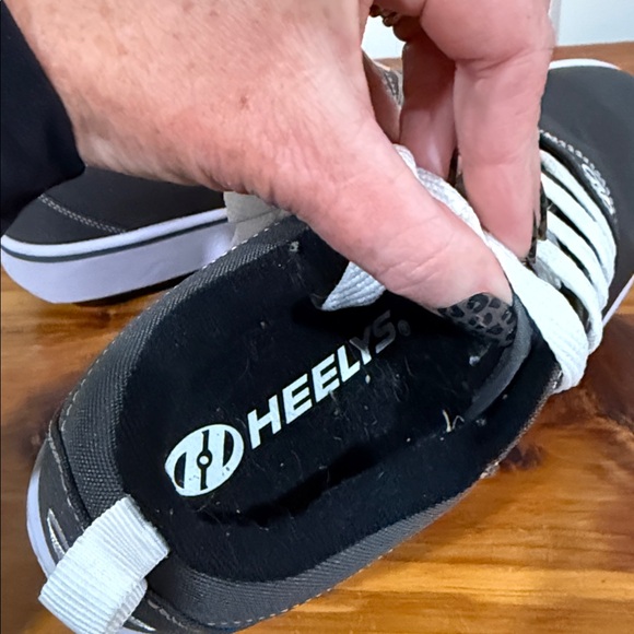Heelys Pro 20 Gray Youth Skate Sneakers - Picture 6 of 7